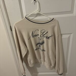 Cream New York Graphic Hollister Sweatshirt